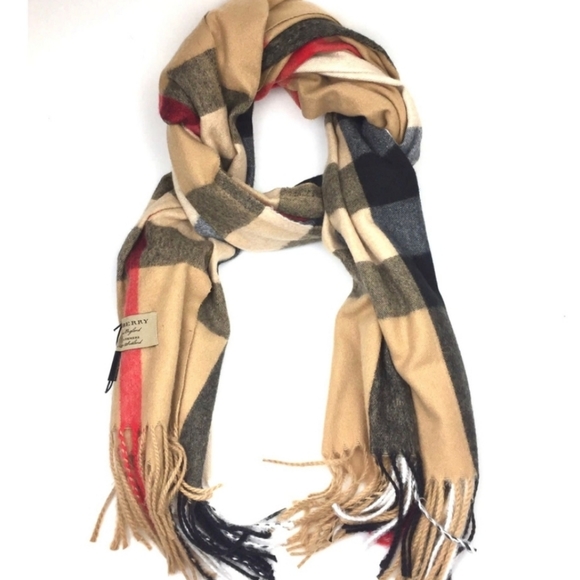 💯 Authentic Burberry Scarf - Picture 1 of 7